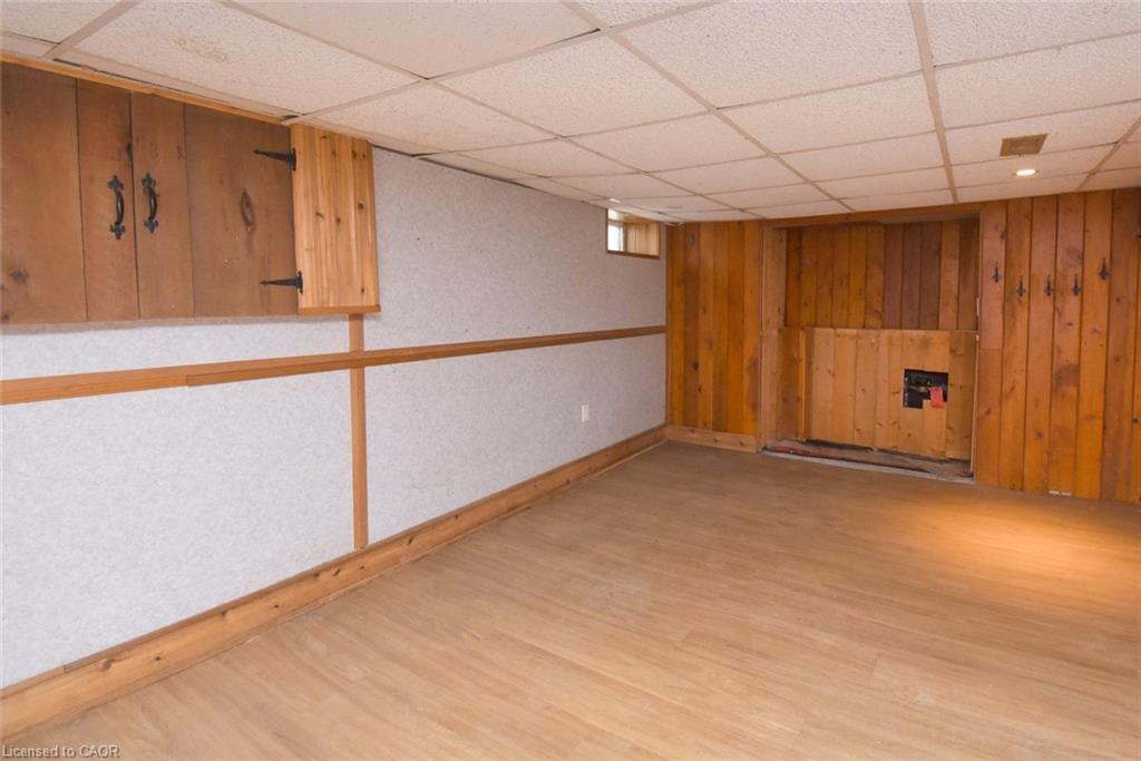 92 Gertrude Street, Hamilton, ON - Indoor Photo Showing Other Room