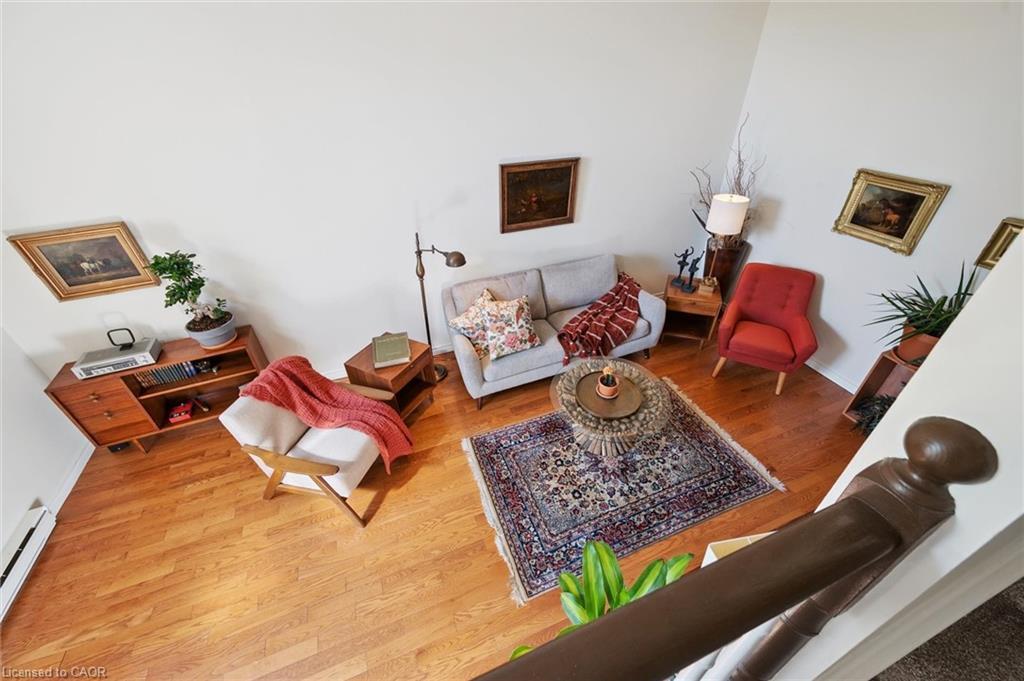 204-200 Woolwich Street, Guelph, ON - Indoor Photo Showing Living Room