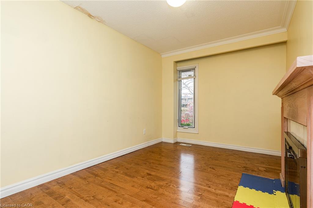 1242 Rebecca Street, Oakville, ON - Indoor Photo Showing Other Room