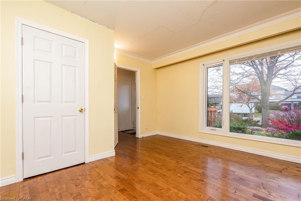 1242 Rebecca Street, Oakville, ON - Indoor Photo Showing Other Room