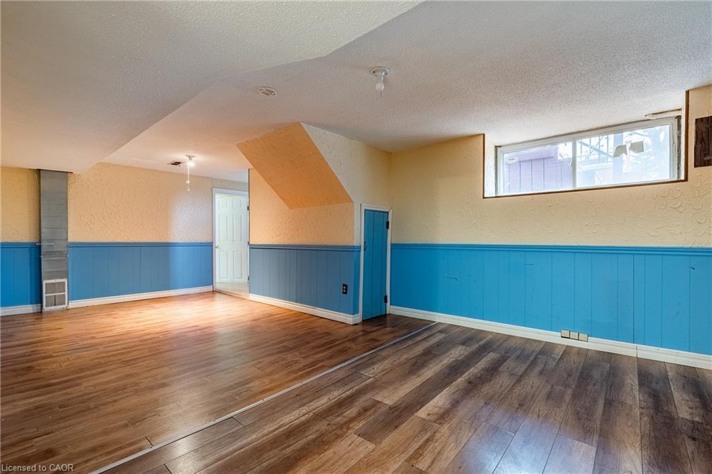 1242 Rebecca Street, Oakville, ON - Indoor Photo Showing Other Room