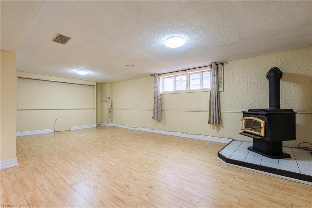 1242 Rebecca Street, Oakville, ON - Indoor