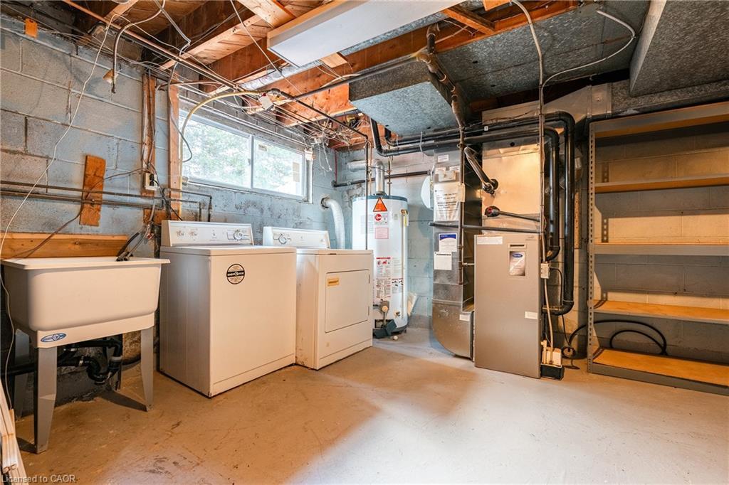 1242 Rebecca Street, Oakville, ON - Indoor Photo Showing Laundry Room