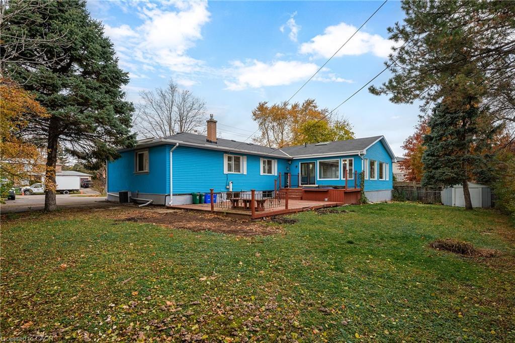 1242 Rebecca Street, Oakville, ON - Outdoor