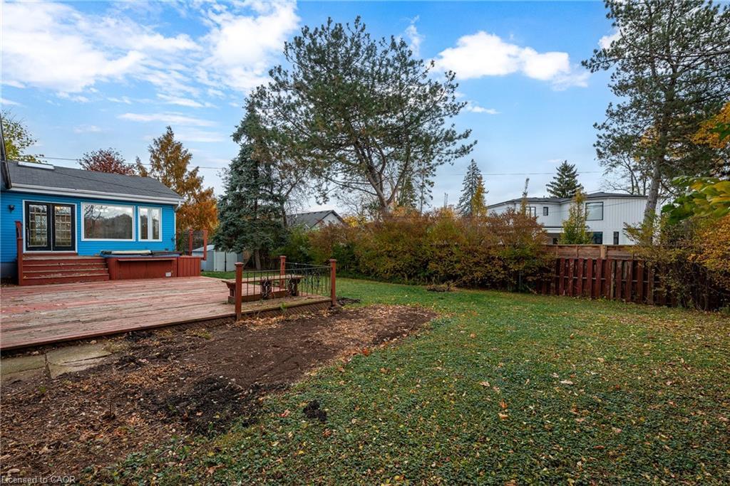 1242 Rebecca Street, Oakville, ON - Outdoor