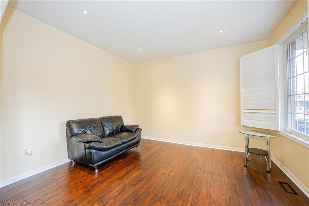 20 Binnery Drive, Brampton, ON - Indoor
