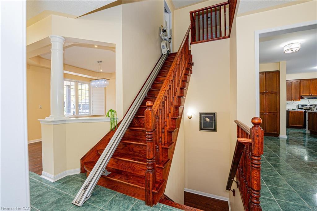 20 Binnery Drive, Brampton, ON - Indoor Photo Showing Other Room