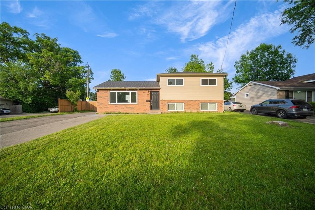 25 Patterson Avenue, Brantford, ON - Outdoor