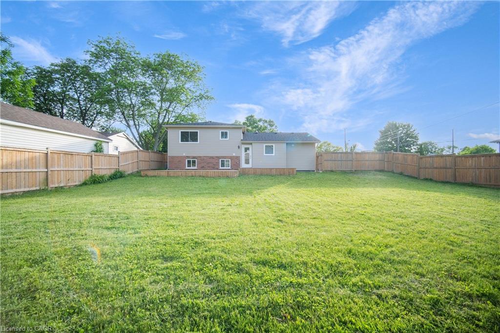 25 Patterson Avenue, Brantford, ON - Outdoor With Backyard