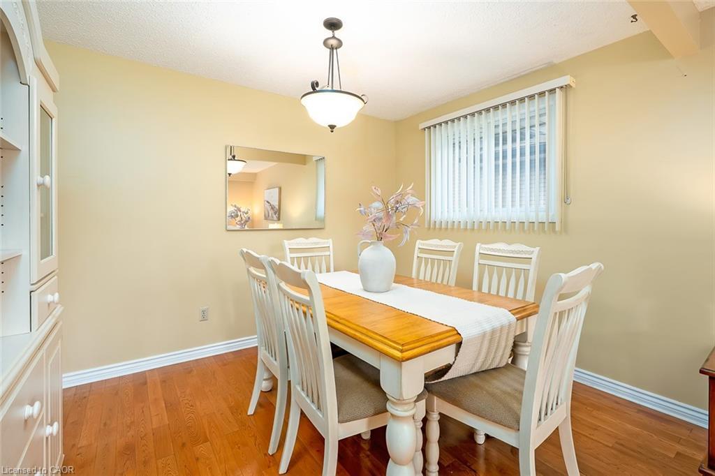 177 Lavina Crescent, Hamilton, ON - Indoor Photo Showing Dining Room