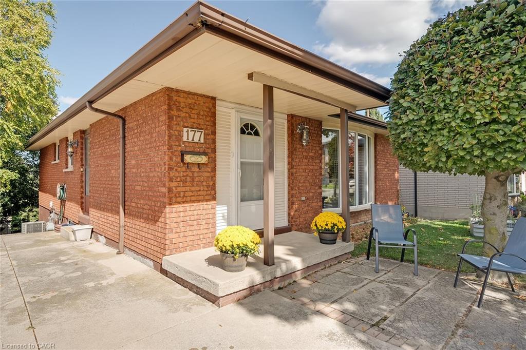 177 Lavina Crescent, Hamilton, ON - Outdoor With Exterior