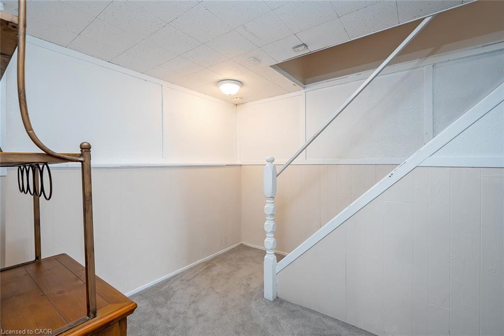 177 Lavina Crescent, Hamilton, ON - Indoor Photo Showing Other Room