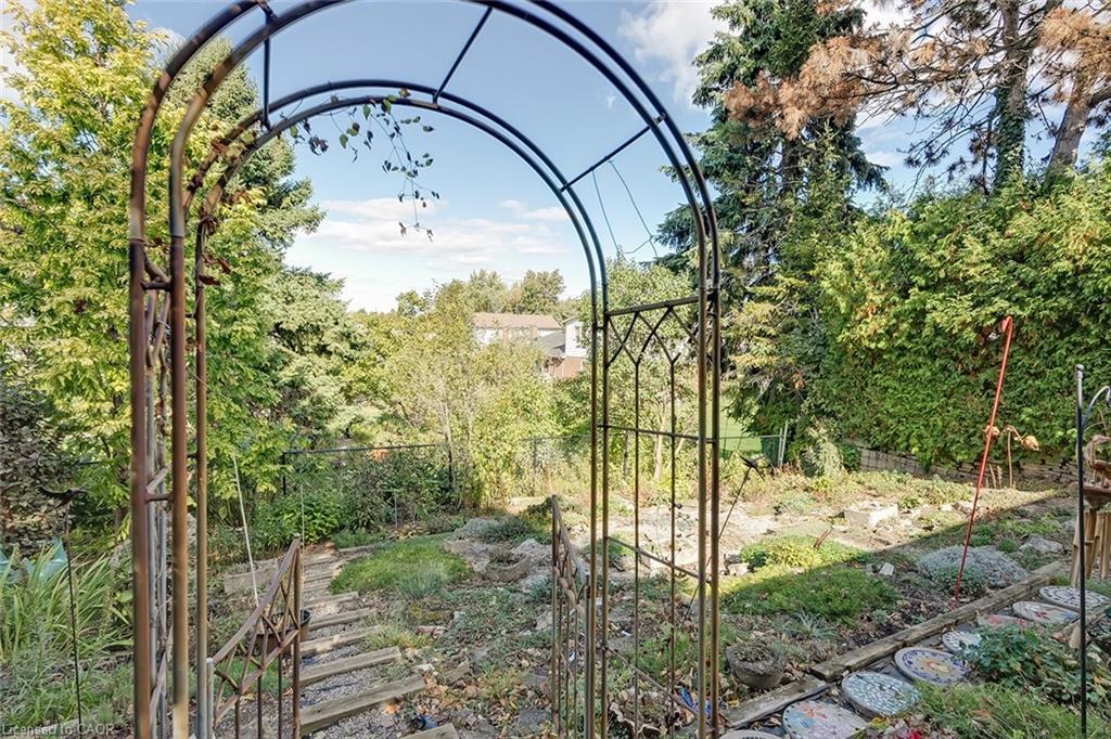 177 Lavina Crescent, Hamilton, ON - Outdoor