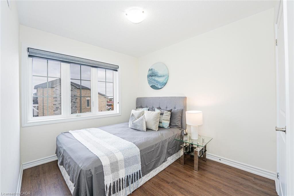 09-68 First Street, Orangeville, ON - Indoor Photo Showing Bedroom