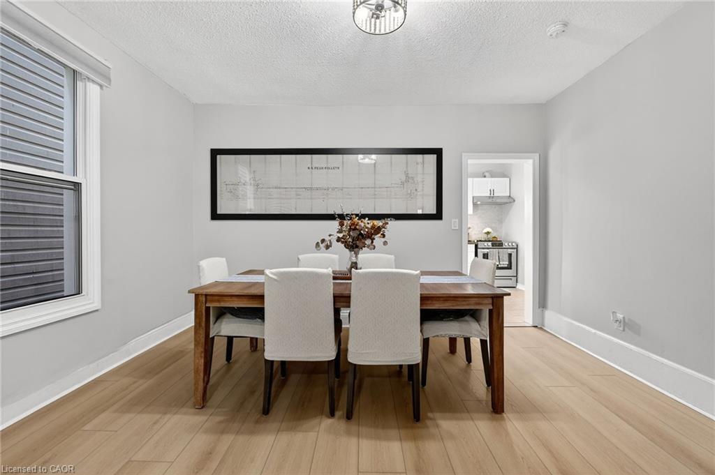 56 Francis Street, Hamilton, ON - Indoor Photo Showing Dining Room