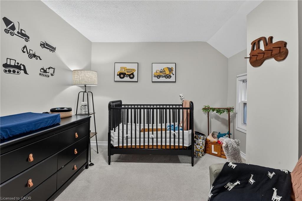 56 Francis Street, Hamilton, ON - Indoor Photo Showing Bedroom