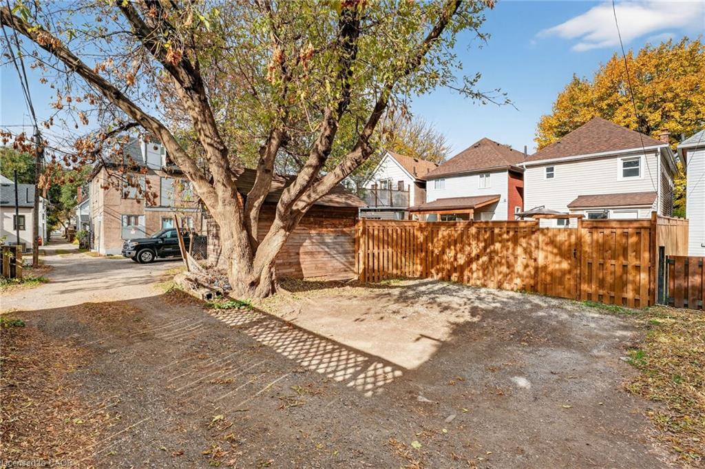 56 Francis Street, Hamilton, ON - Outdoor