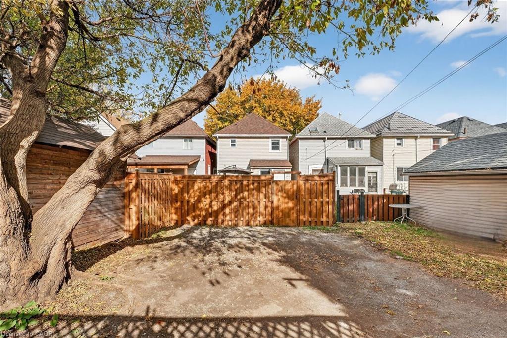 56 Francis Street, Hamilton, ON - Outdoor