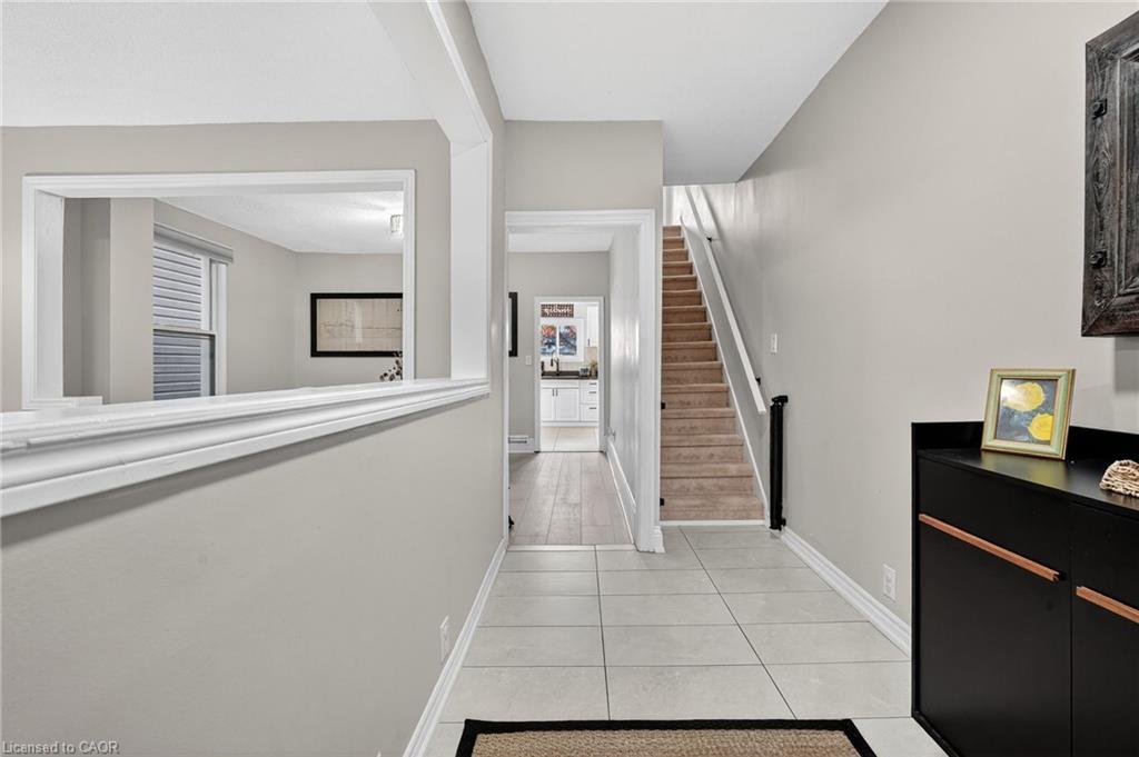 56 Francis Street, Hamilton, ON - Indoor Photo Showing Other Room