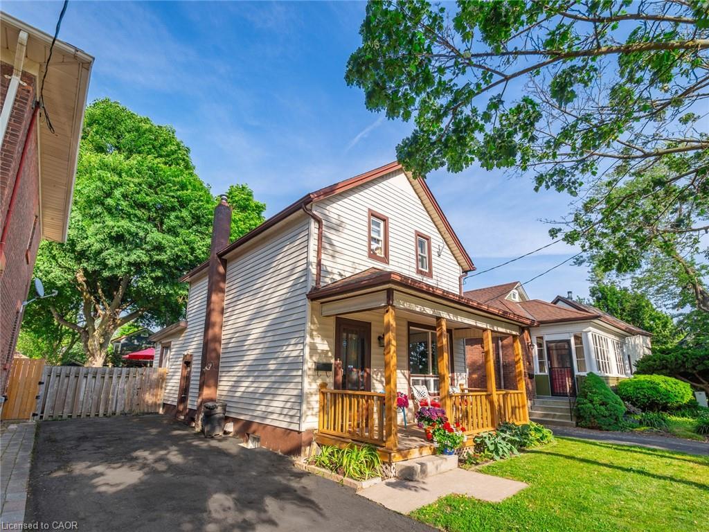58 Woodland Avenue, St. Catharines, ON - Outdoor With Deck Patio Veranda