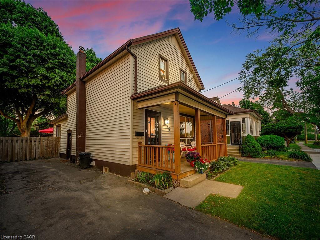 58 Woodland Avenue, St. Catharines, ON - Outdoor With Deck Patio Veranda