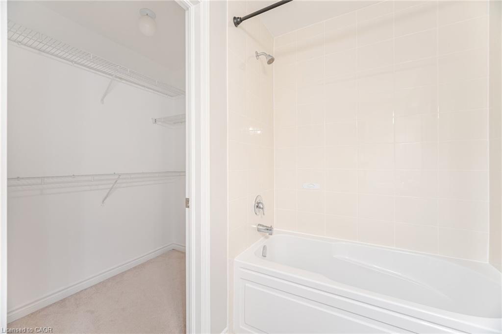 514 Goldenrod Lane, Waterloo, ON - Indoor