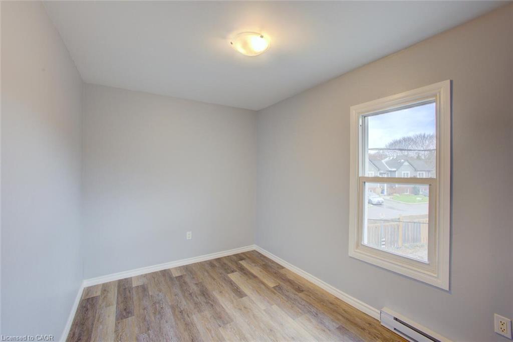 17 William Lane, Woodstock, ON - Indoor Photo Showing Other Room