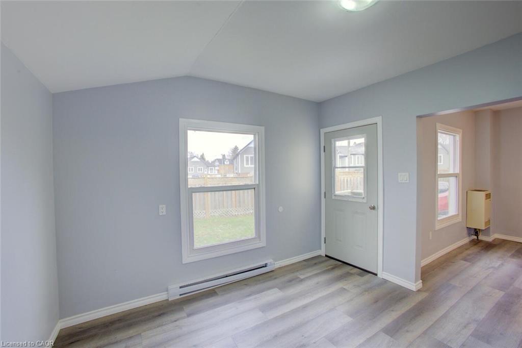 17 William Lane, Woodstock, ON - Indoor Photo Showing Other Room