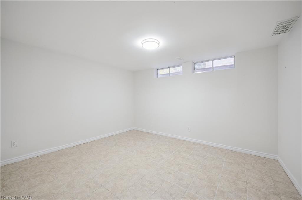 179 Traynor Avenue, Kitchener, ON - Indoor Photo Showing Other Room