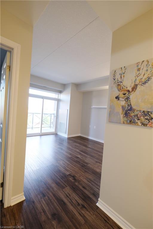 302-2 Colonial Drive, Guelph, ON - Indoor Photo Showing Other Room