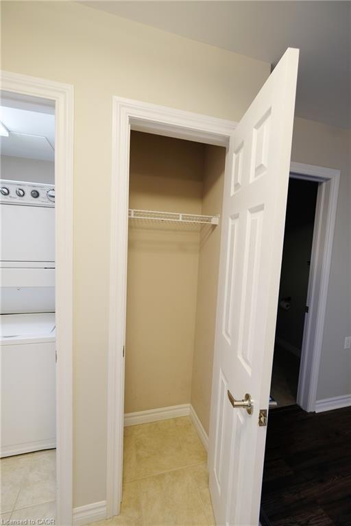 302-2 Colonial Drive, Guelph, ON - Indoor