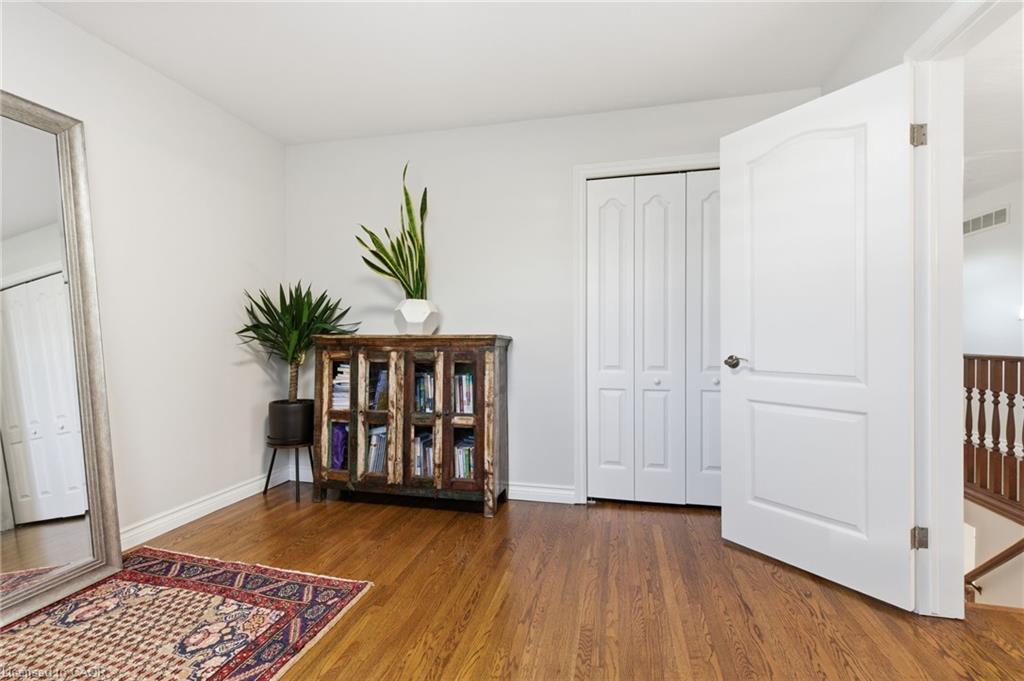 78 Ackland Street, Stoney Creek, ON - Indoor Photo Showing Other Room