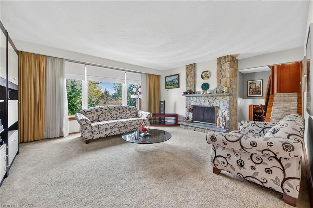 5 Third Road E, Stoney Creek, ON - Indoor Photo Showing Other Room With Fireplace