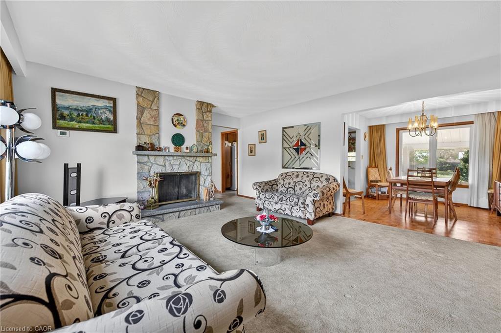 5 Third Road E, Stoney Creek, ON - Indoor Photo Showing Living Room With Fireplace