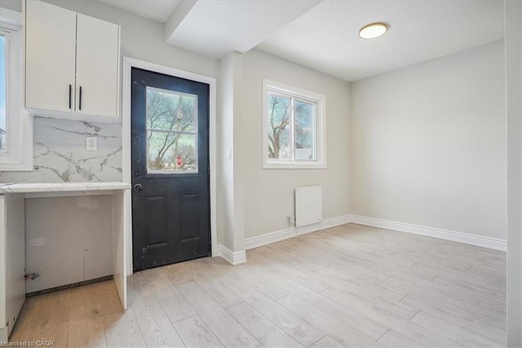 510 Britannia Avenue, Hamilton, ON - Indoor Photo Showing Other Room