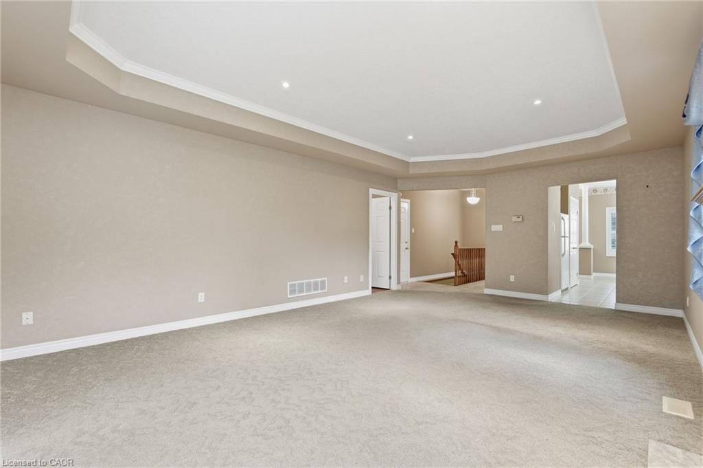 51-34 Southbrook Drive, Binbrook, ON - Indoor Photo Showing Other Room