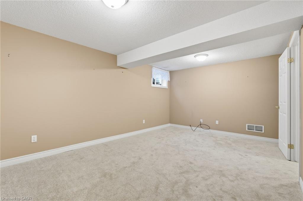 51-34 Southbrook Drive, Binbrook, ON - Indoor Photo Showing Other Room
