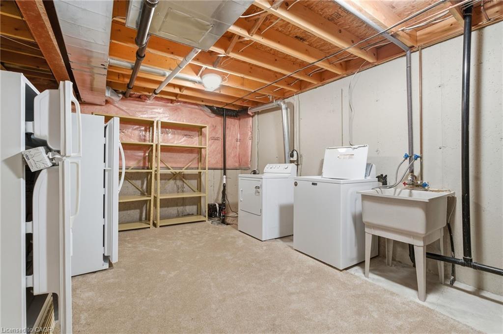 51-34 Southbrook Drive, Binbrook, ON - Indoor Photo Showing Laundry Room