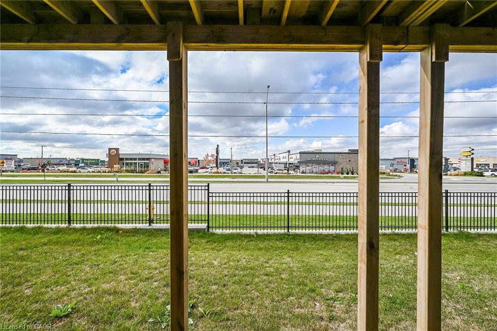 35-120 Court Drive, Paris, ON - Photo Showing Other Room