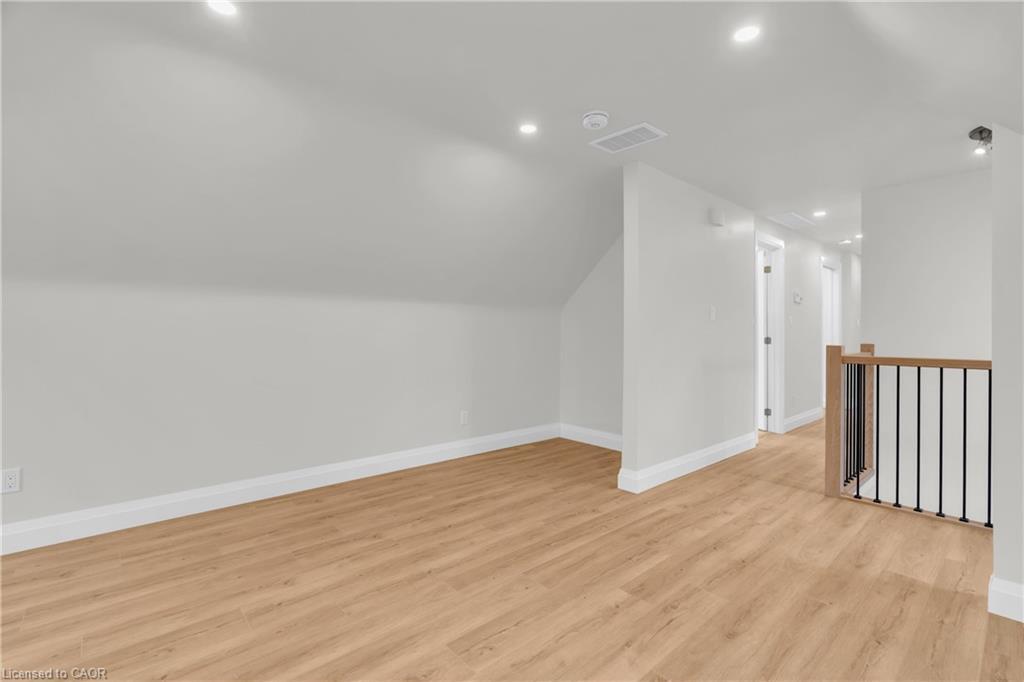 2-22 Ash Street, Kitchener, ON - Indoor Photo Showing Other Room