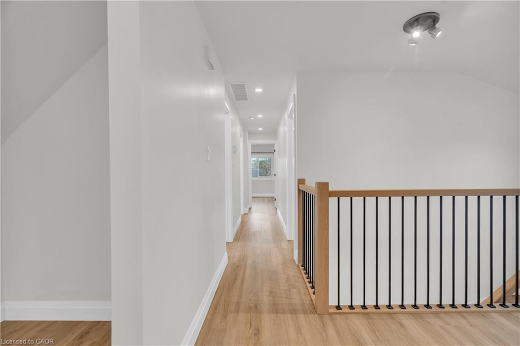 2-22 Ash Street, Kitchener, ON - Indoor Photo Showing Other Room