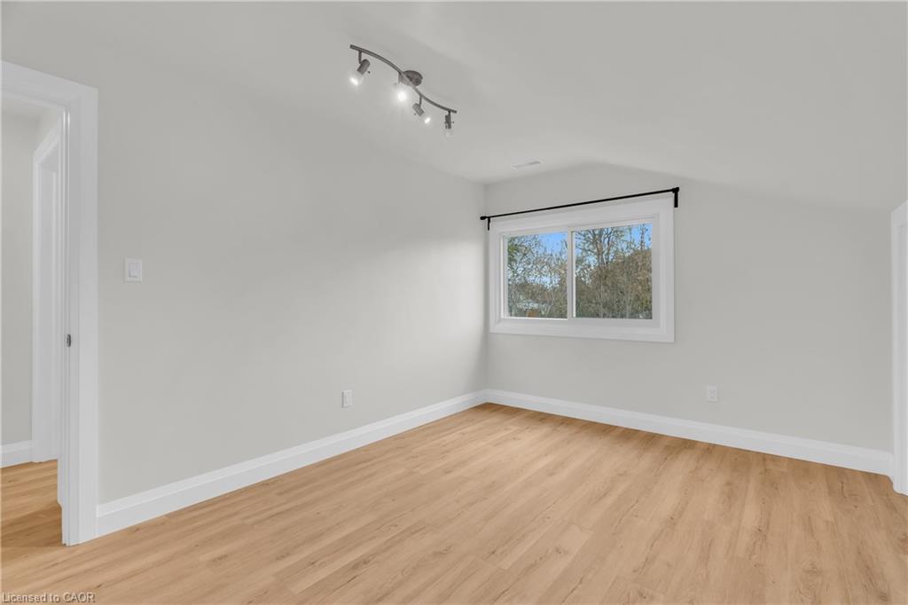 2-22 Ash Street, Kitchener, ON - Indoor Photo Showing Other Room