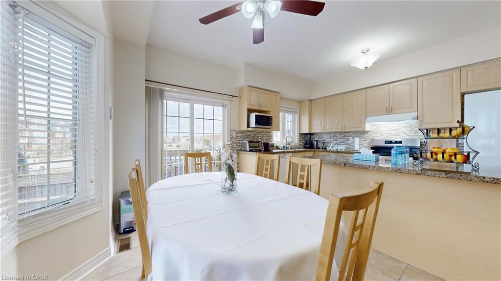 3492 Bala Drive, Mississauga, ON - Indoor Photo Showing Other Room