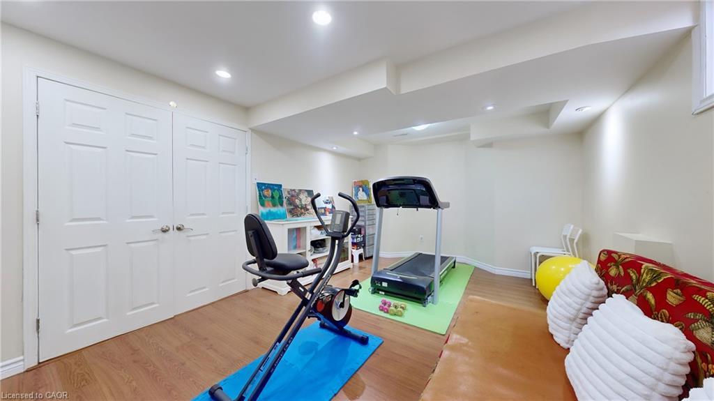 3492 Bala Drive, Mississauga, ON - Indoor Photo Showing Gym Room