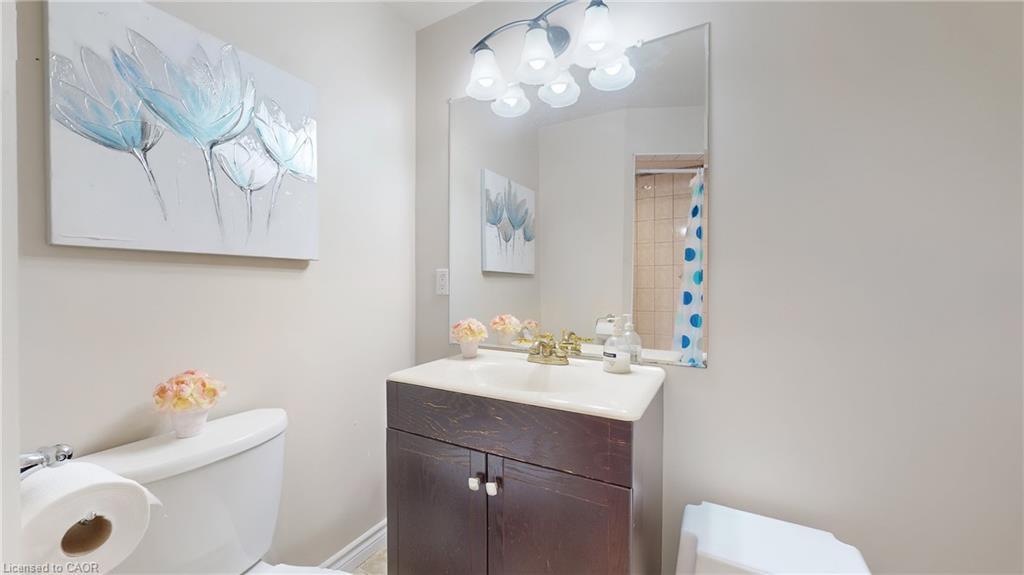 3492 Bala Drive, Mississauga, ON - Indoor Photo Showing Bathroom