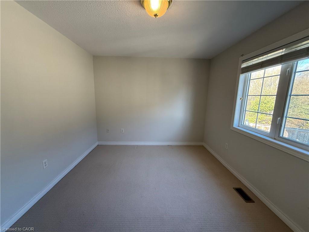 4210 Saunders Crescent, Burlington, ON - Indoor Photo Showing Other Room