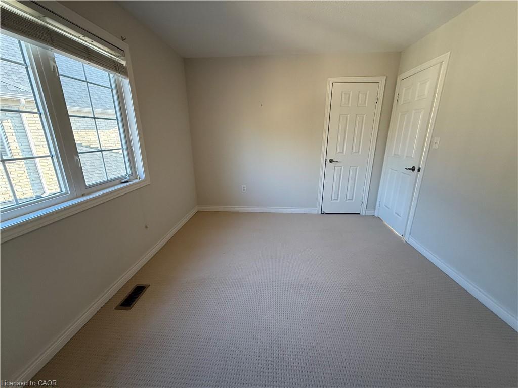 4210 Saunders Crescent, Burlington, ON - Indoor Photo Showing Other Room