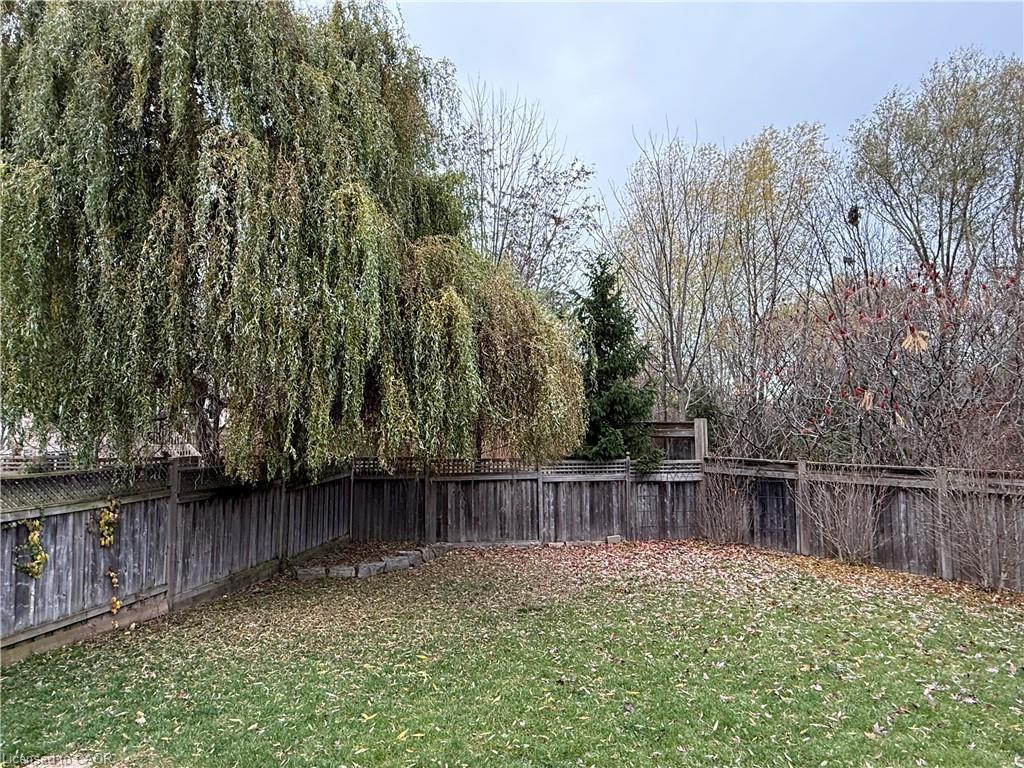 4210 Saunders Crescent, Burlington, ON - Outdoor