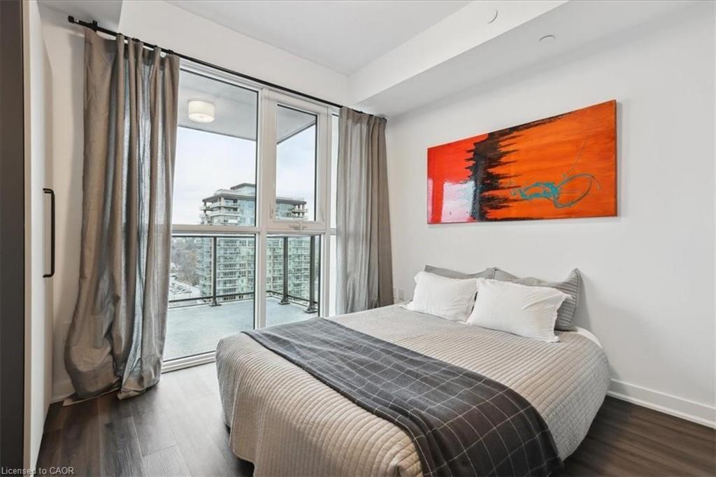 1201-2007 James Street, Burlington, ON - Indoor Photo Showing Bedroom