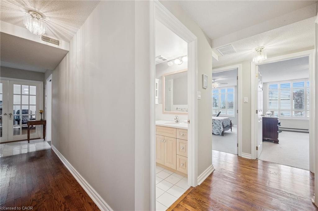 406-2 Lancaster Street E, Kitchener, ON - Indoor Photo Showing Other Room